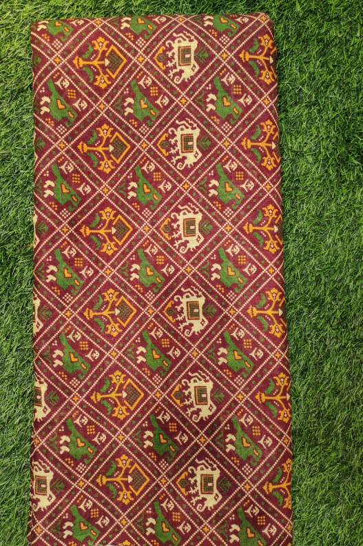 Magenta Red Cotton Linen Print Fabic